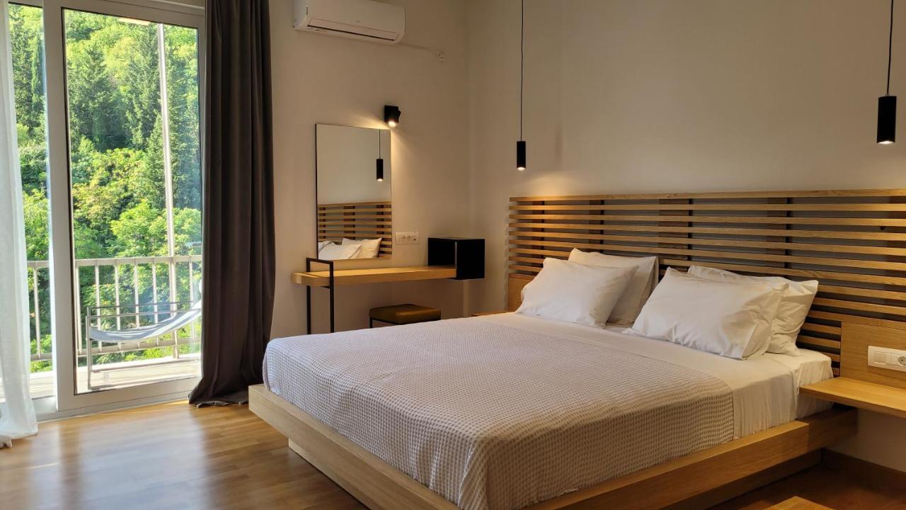 Theoxenia Hotel Andrítsaina Eksteriør billede