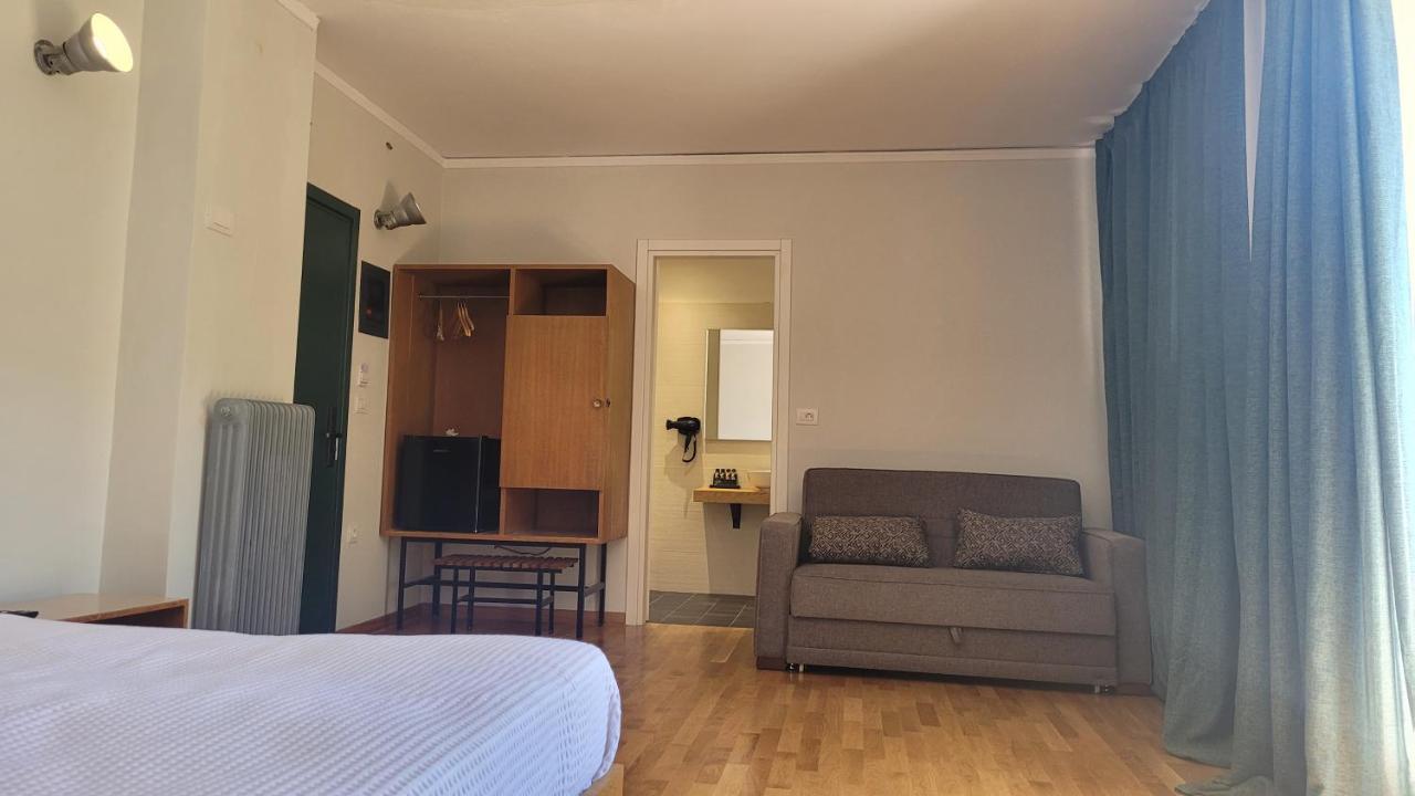Theoxenia Hotel Andrítsaina Eksteriør billede