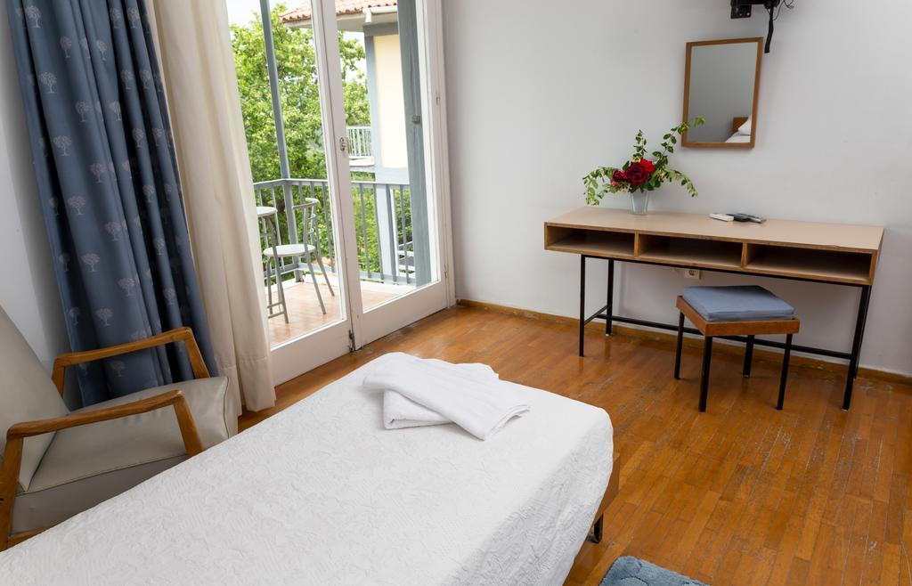 Theoxenia Hotel Andrítsaina Eksteriør billede